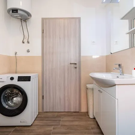 My Dalmatia - Blagdan Two With Private Parking Διαμέρισμα Ζαντάρ