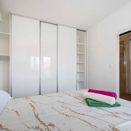 Apartamento My Dalmatia - Blagdan Two With Private Parking Zadar